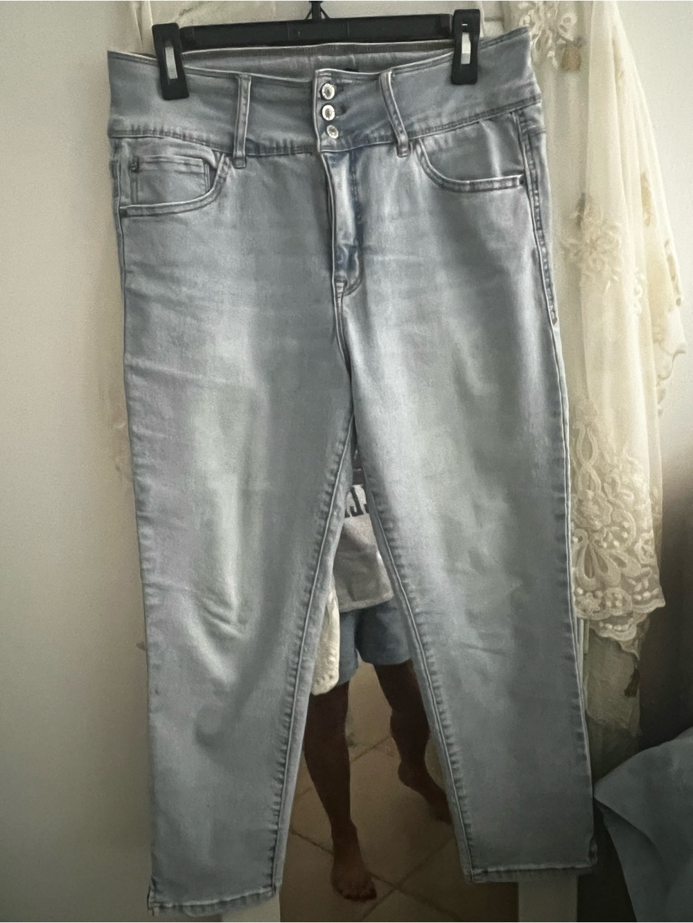 Women's Straight Leg Jeans in light blue